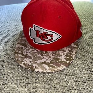 Kansas City Chiefs flat bill hat size 7